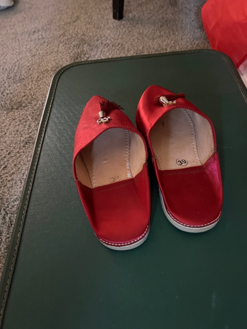 Moroccan Slippers - Red - Picture 4 of 5